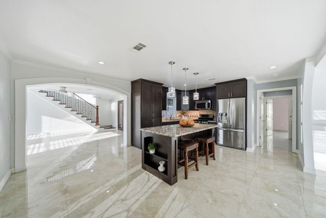 10518 Pleasanton Drive, Houston, TX 77038