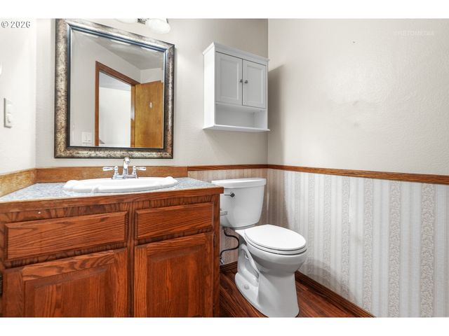 14907 Sw Rosario Ln, Portland, OR 97224
