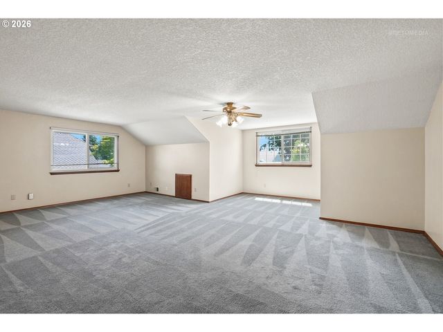 14907 Sw Rosario Ln, Portland, OR 97224