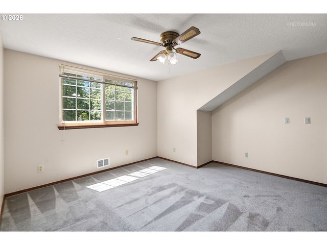 14907 Sw Rosario Ln, Portland, OR 97224