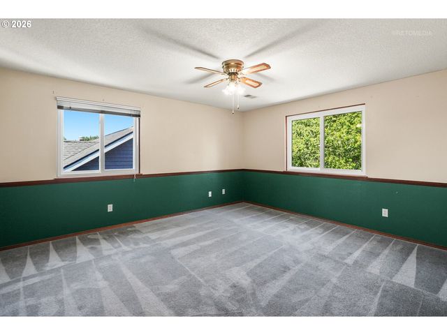 14907 Sw Rosario Ln, Portland, OR 97224