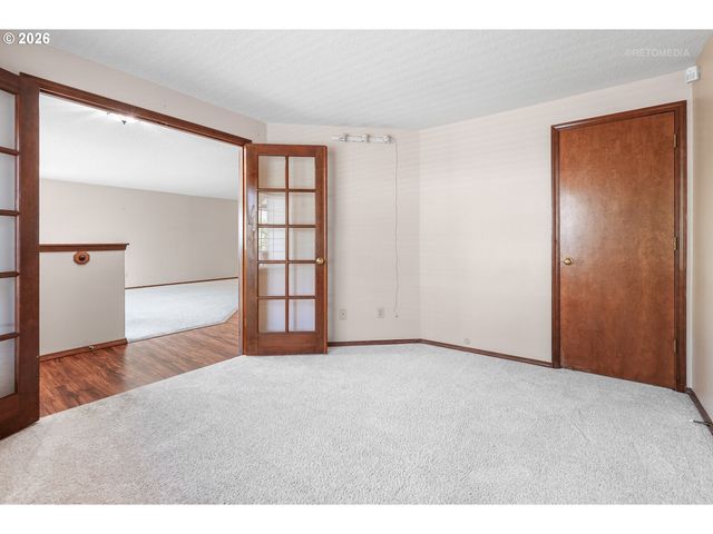 14907 Sw Rosario Ln, Portland, OR 97224