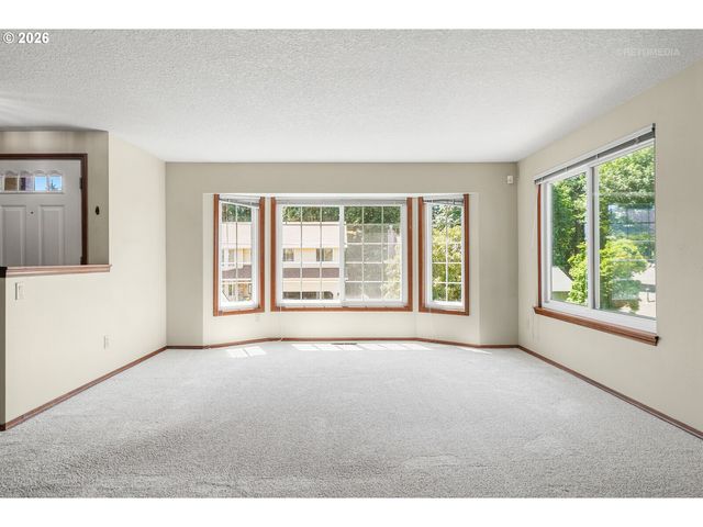14907 Sw Rosario Ln, Portland, OR 97224