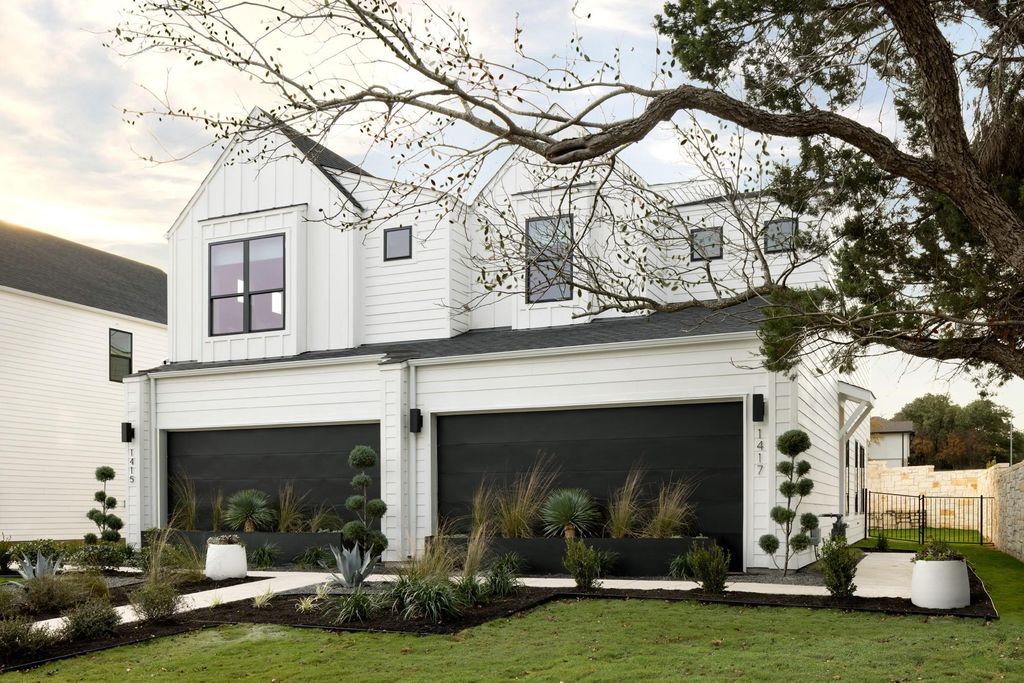8006 Bird Song CIR, Austin, TX 78745