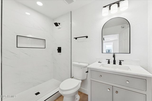 9554 E DALLAS Street, Mesa, AZ 85207