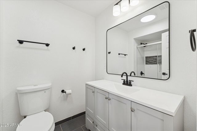 9554 E DALLAS Street, Mesa, AZ 85207