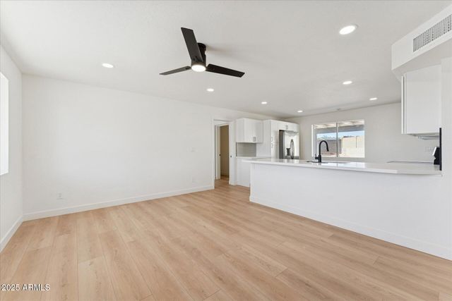 9554 E DALLAS Street, Mesa, AZ 85207