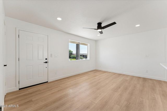 9554 E DALLAS Street, Mesa, AZ 85207