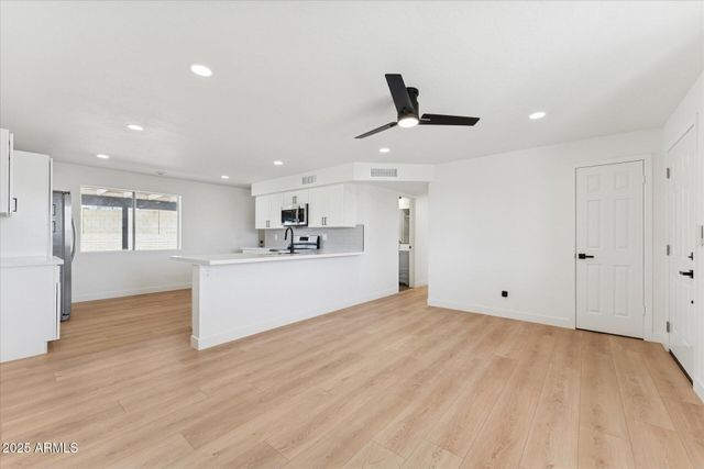 9554 E DALLAS Street, Mesa, AZ 85207