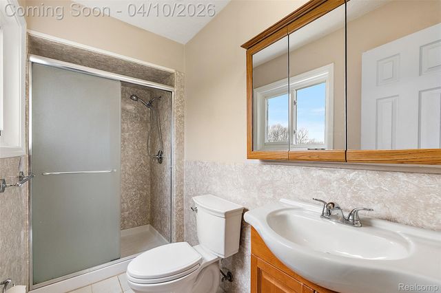 3105 Hickory Ridge Drive, Brandon Charter Township, MI 48462