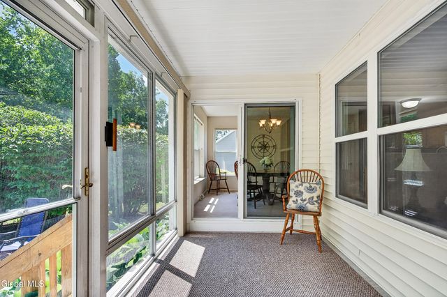 48 Holly Boulevard, Scotia, NY 12302
