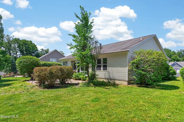 48 Holly Boulevard, Scotia, NY 12302