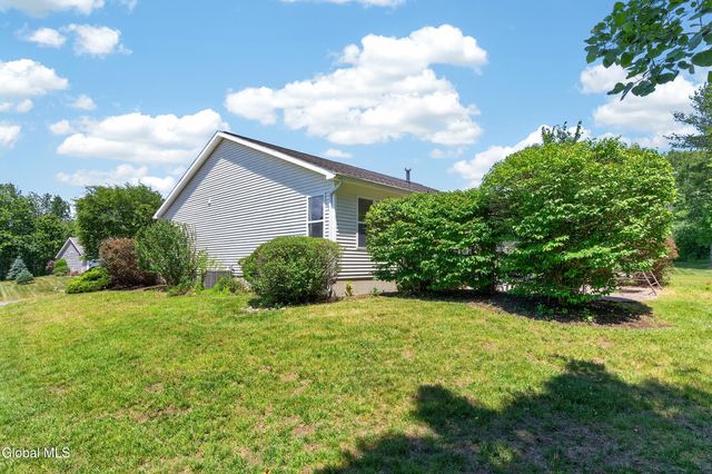 48 Holly Boulevard, Scotia, NY 12302