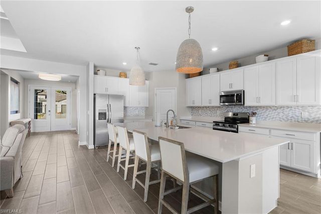 10575 Timber Creek DR, Fort Myers, FL 33913