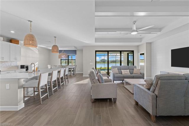 10575 Timber Creek DR, Fort Myers, FL 33913