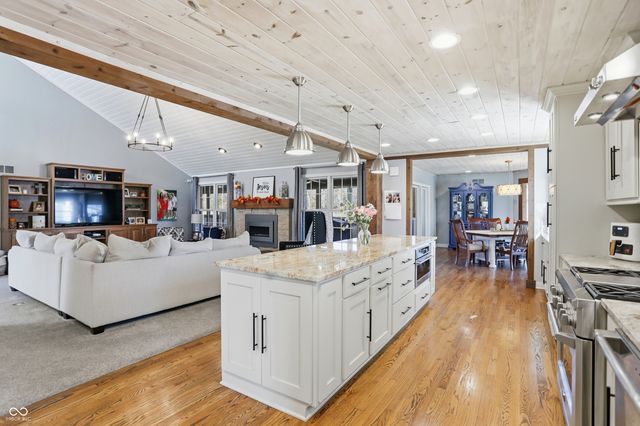 4316 W Whiteland Road, Bargersville, IN 46106