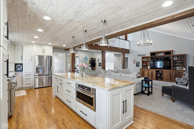 4316 W Whiteland Road, Bargersville, IN 46106
