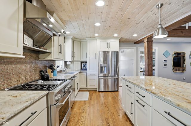 4316 W Whiteland Road, Bargersville, IN 46106