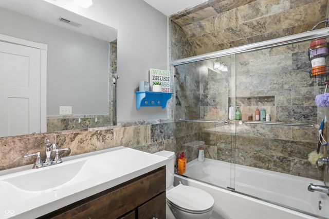 4316 W Whiteland Road, Bargersville, IN 46106
