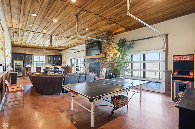 4316 W Whiteland Road, Bargersville, IN 46106