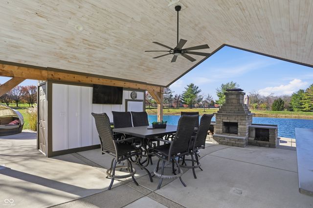 4316 W Whiteland Road, Bargersville, IN 46106