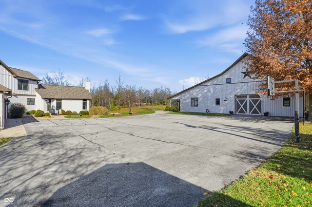 4316 W Whiteland Road, Bargersville, IN 46106