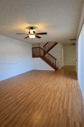 629 6th Way, West Palm Beach, FL 33407