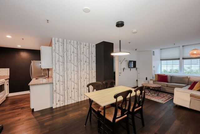 200 Market St 3010, Lowell, MA 01852