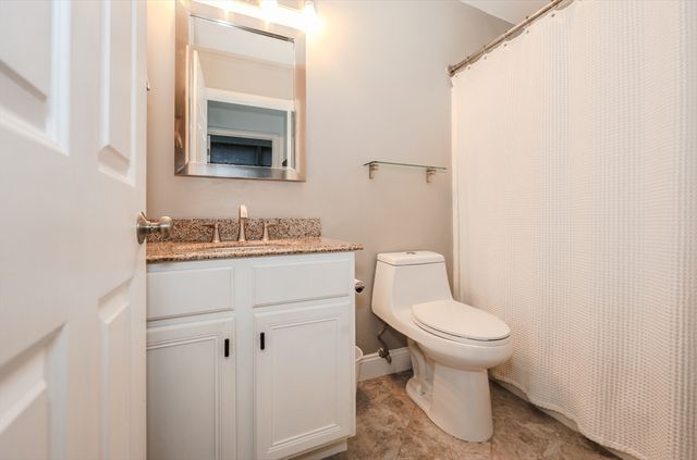200 Market St 3010, Lowell, MA 01852