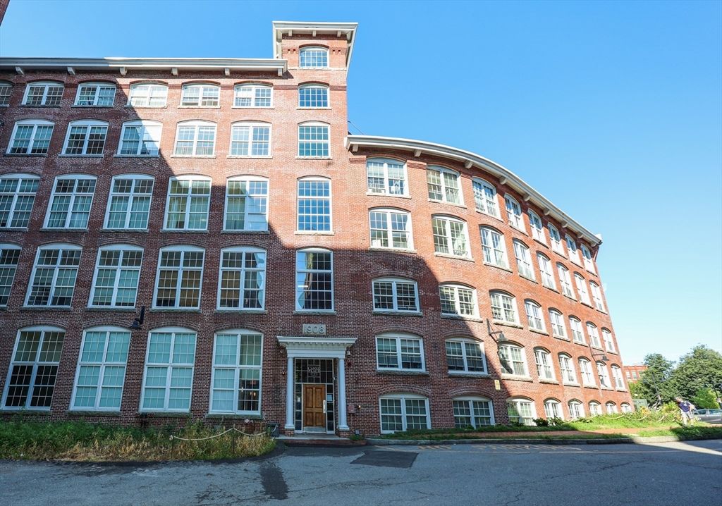 200 Market St 3010, Lowell, MA 01852