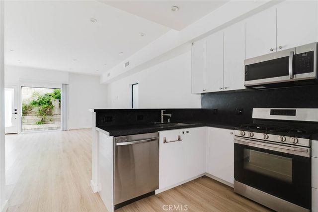 536 E San Jose Avenue, Burbank, CA 91501