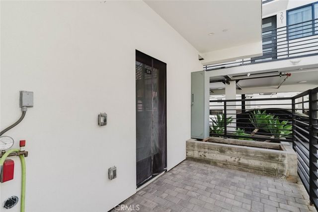 536 E San Jose Avenue, Burbank, CA 91501