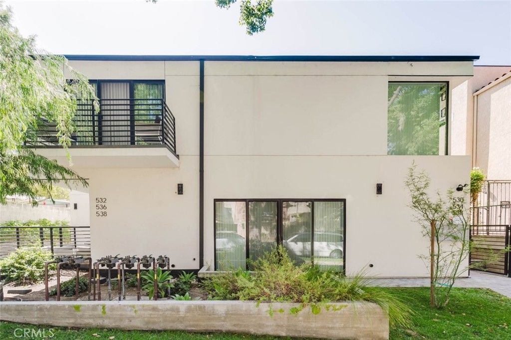 536 E San Jose Avenue, Burbank, CA 91501