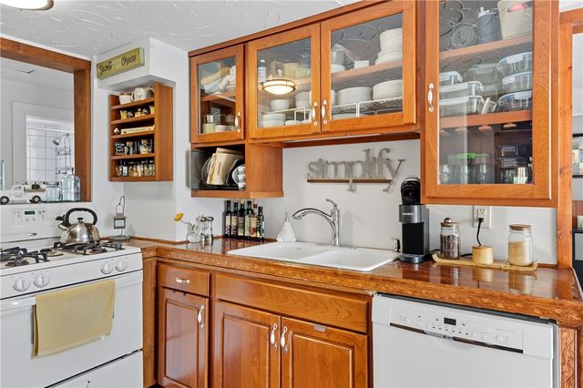 912 South Pine Street, Horseheads, NY 14845