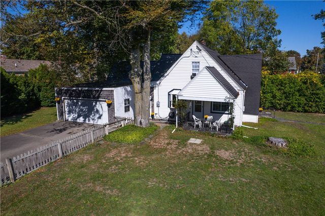 912 South Pine Street, Horseheads, NY 14845