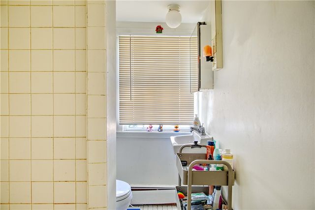 84 Transit Street, Providence, RI 02906