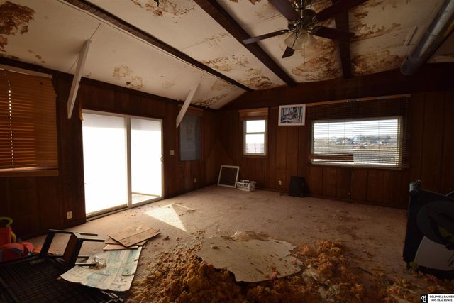 6940 W Gage Road, Hallam, NE 68368