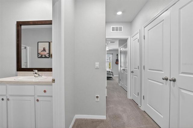 5055 CAPTAIN DAVIS DRIVE, Wimauma, FL 33598