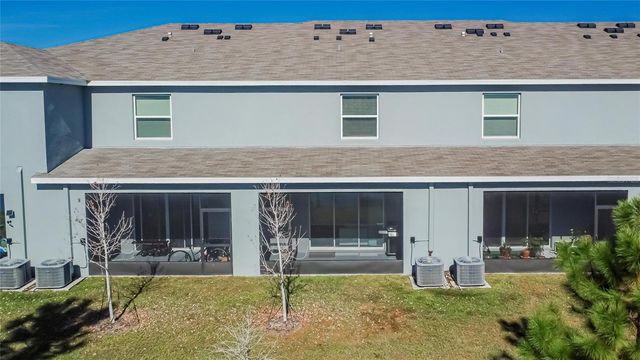 5055 CAPTAIN DAVIS DRIVE, Wimauma, FL 33598