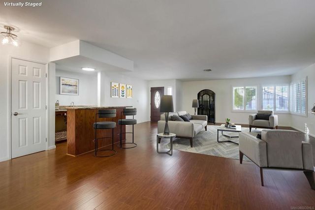 10289 Drumcliff Avenue, San Diego, CA 92126