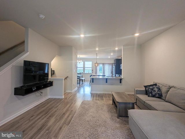 21 TURIN WAY, Mount Laurel, NJ 08054
