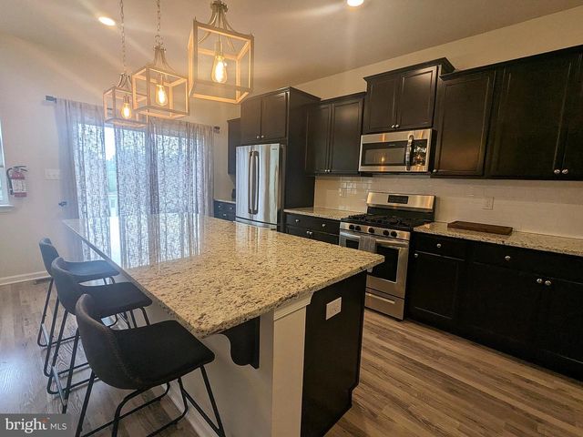 21 TURIN WAY, Mount Laurel, NJ 08054