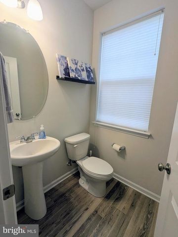 21 TURIN WAY, Mount Laurel, NJ 08054