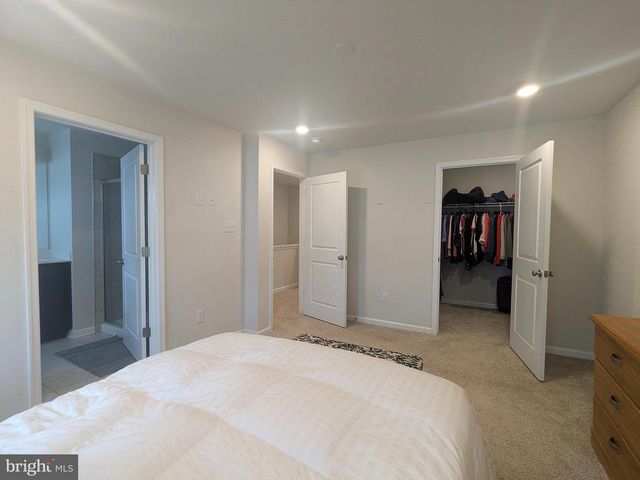 21 TURIN WAY, Mount Laurel, NJ 08054