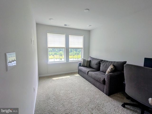 21 TURIN WAY, Mount Laurel, NJ 08054