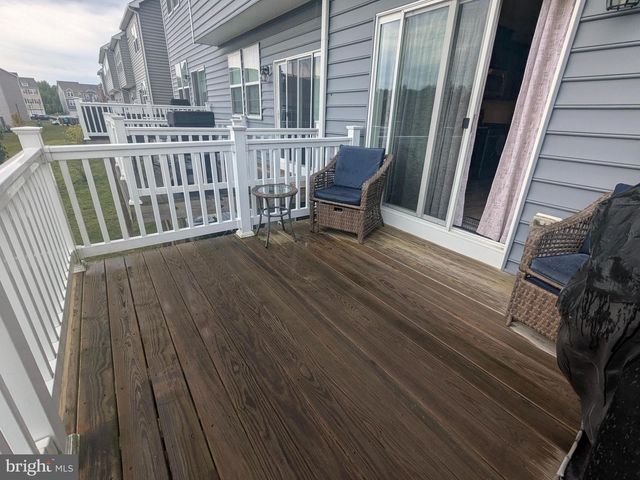 21 TURIN WAY, Mount Laurel, NJ 08054