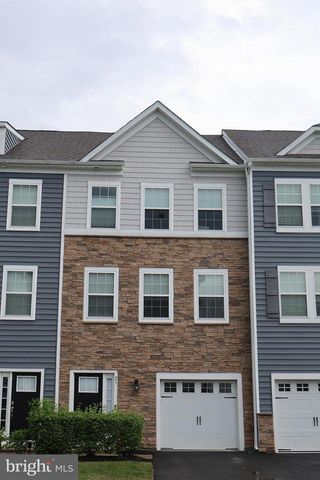21 TURIN WAY, Mount Laurel, NJ 08054