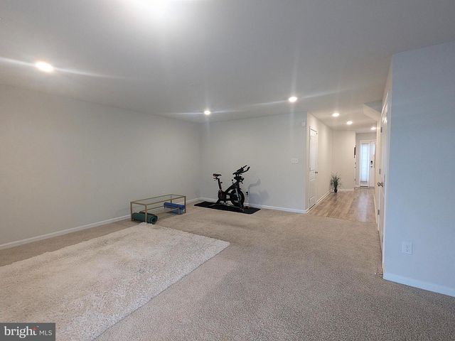21 TURIN WAY, Mount Laurel, NJ 08054