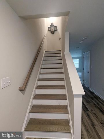 21 TURIN WAY, Mount Laurel, NJ 08054