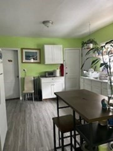 491-493 Newbury St, Springfield, MA 01104